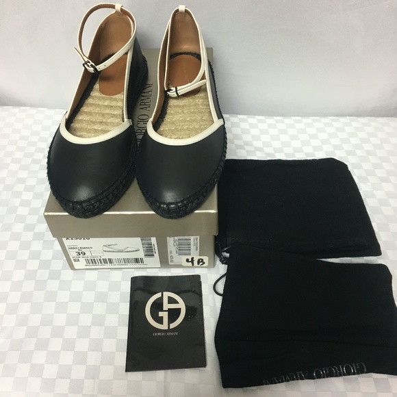 Giorgio Armani Ankle Strap Flat X1S010 39 Black/White  New w/ Box - Picture 1 of 7